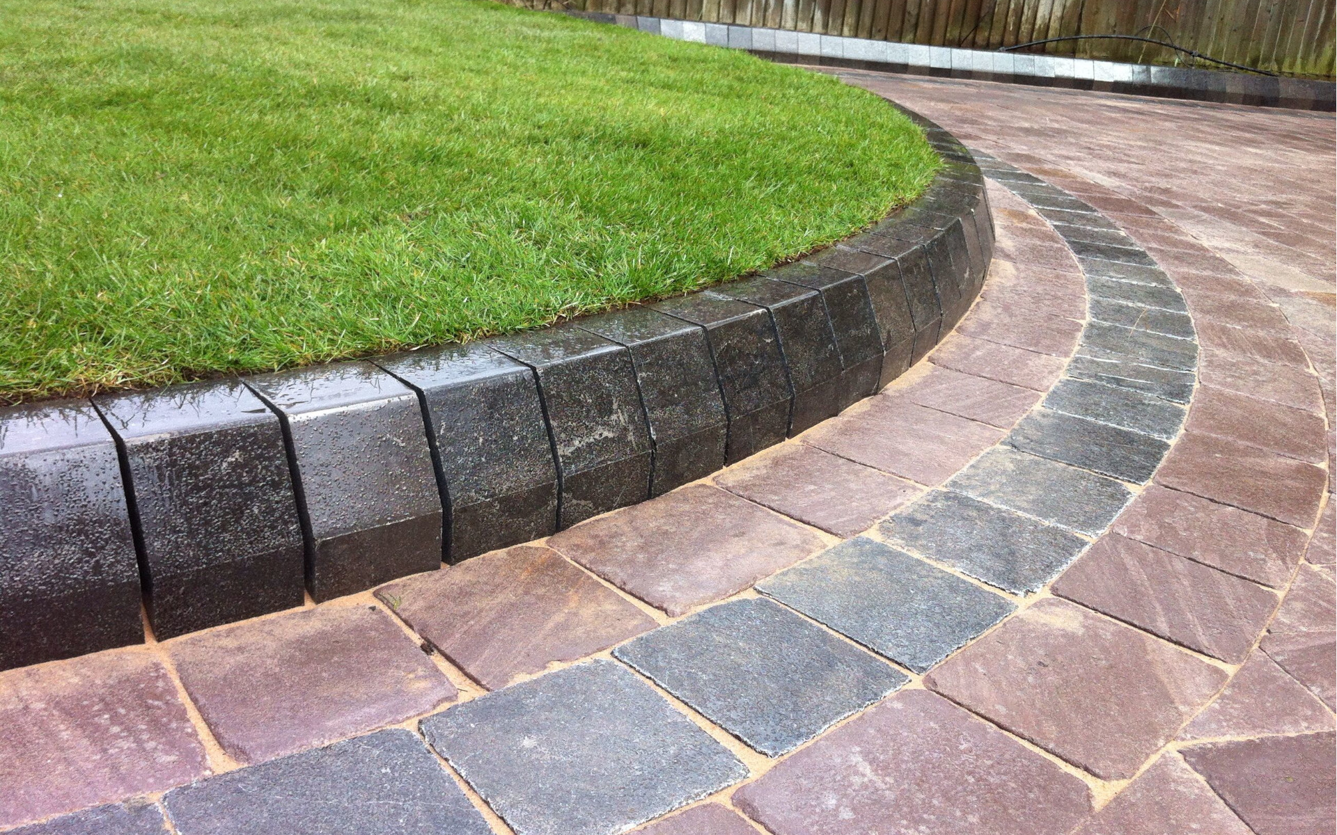 KERB STONE GARDEN